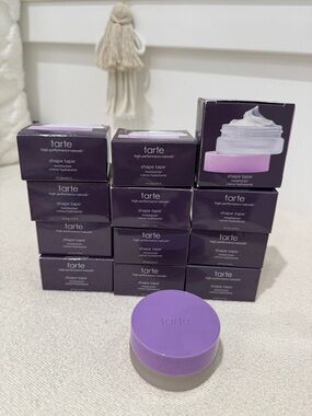 Tarte shape tape moisturizer